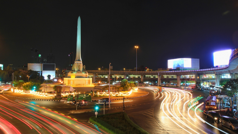 Day 1 Immerse In Hectic Atmosphere Of Bangkok