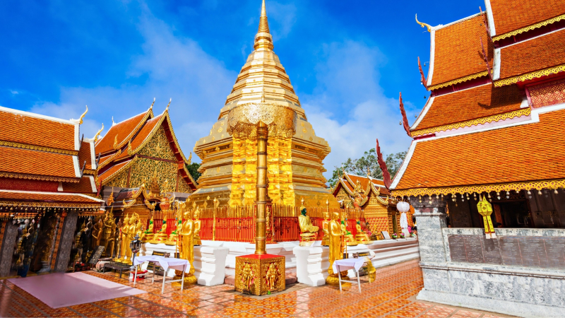 Day 18 Marvel At The Stunning Beauty Of Wat Phrathat Doi Suthep