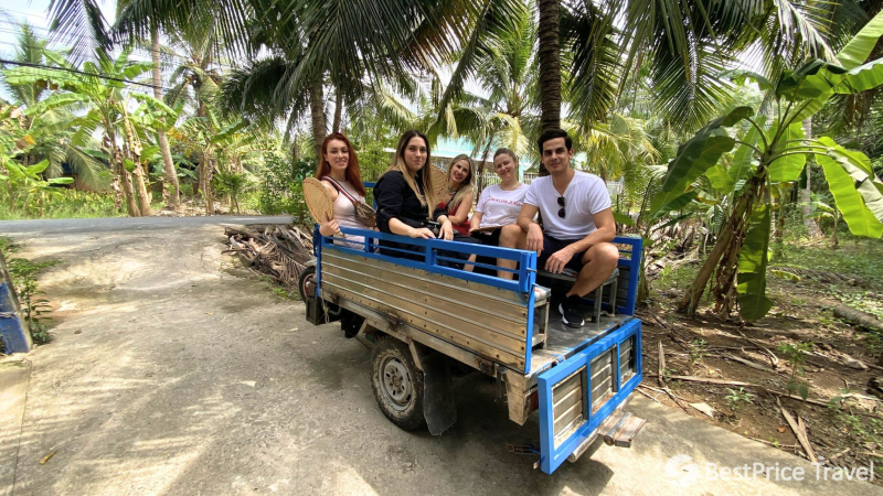 Day 12 Hop On A Ride With Xe Loi