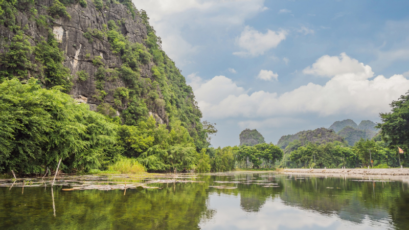 Enjoy The Scenic Vista Of Tam Coc