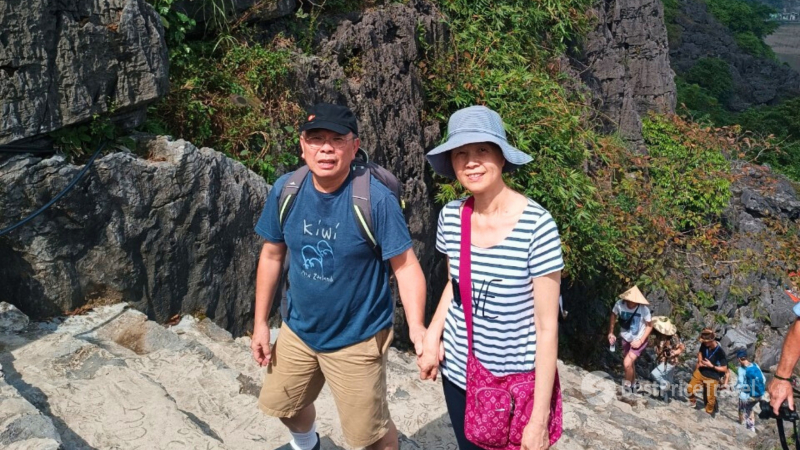 Climb Up To The Peak Of Mua Cave