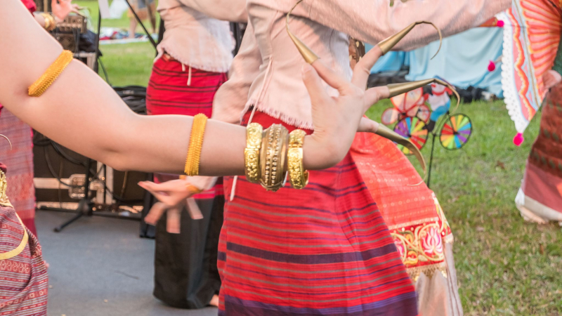 Day 5 Witness The Unique Fon Lep Finger Dance