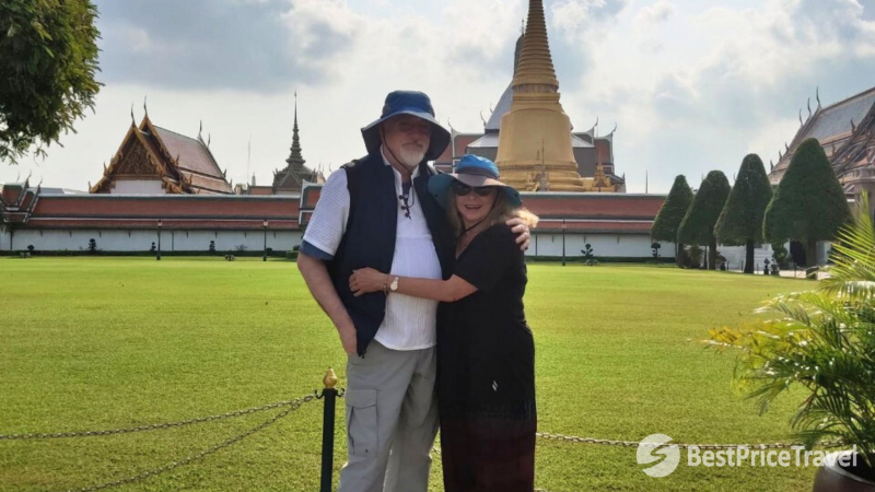 Day 2 Admire The Famous Grand Palace