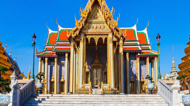 Day 2 Discover The Stunning Beauty Of Wat Phra Kaew