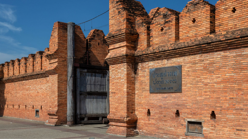 Day 7 The Ancient Phae Gate Of Chiang Mai