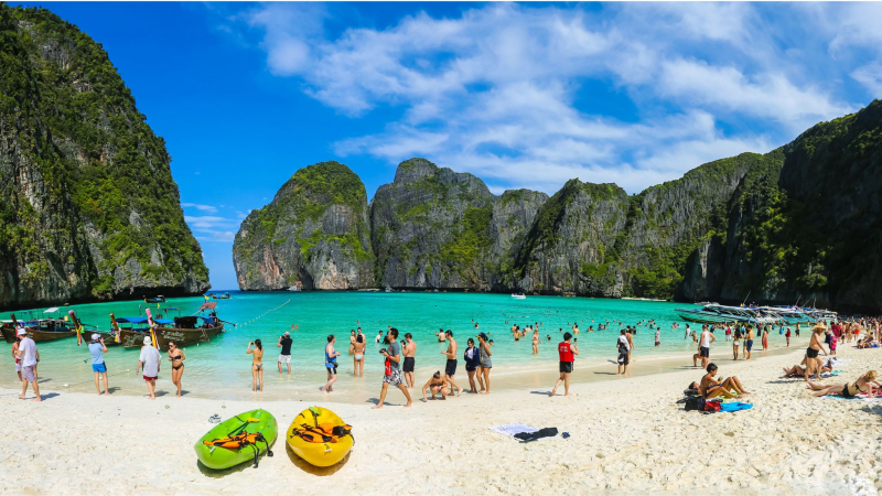 Day 10 11 Spend Your Free Time At Phuket Beach