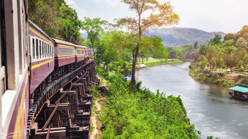 Day 3 Get On A Train Trip From Wang Pho
