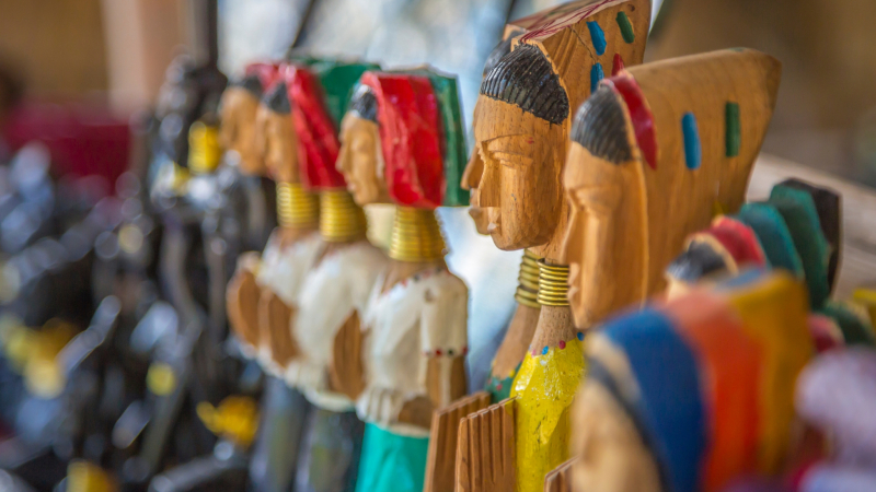 Day 4 Wooden Souvenir Made In Padong Karen