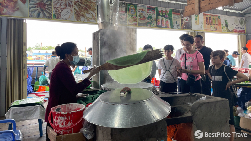 Day 10 Witness The Process Of Making Rice Paper