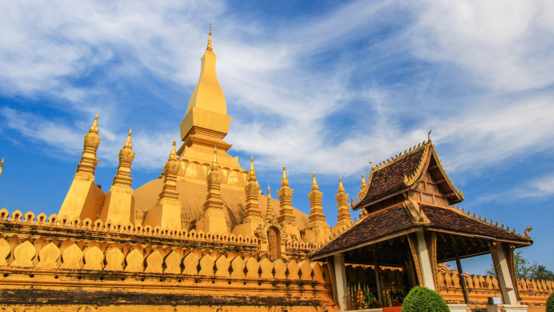Day 4 Gracious Looking Pha That Luang
