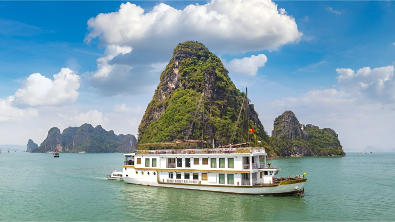 Day 15 Get On A Cruise To Explore Halong Bay