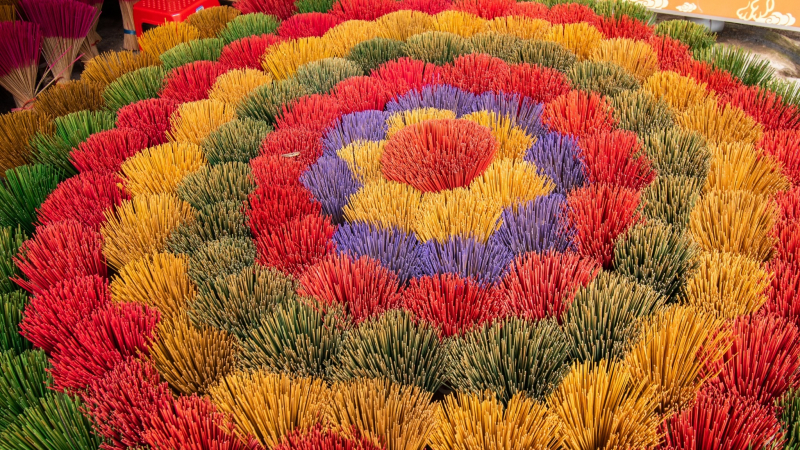 Day 3 Colorful Incense In Quang Phu Cau Incense Village