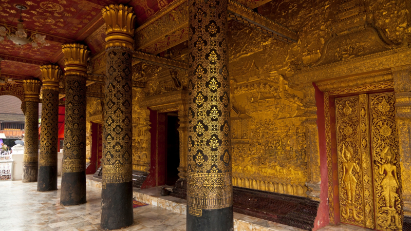 Day 6 Admire The Detail In The Architecture Of Wat Mai