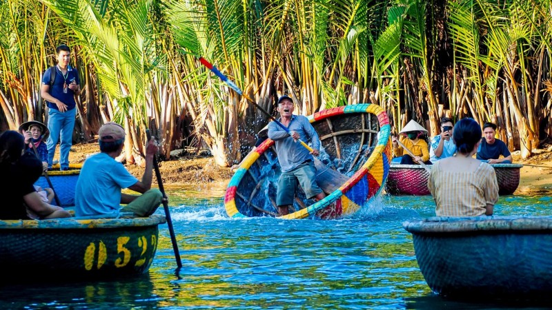 Day 7 Experience A Crazy Bamboo Basket Boat Ride In Cam Thanh Village