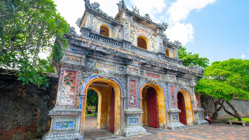 Day 5 Hien Nhon Gate The Eastern Entrance Of Hue Imperial Citadel