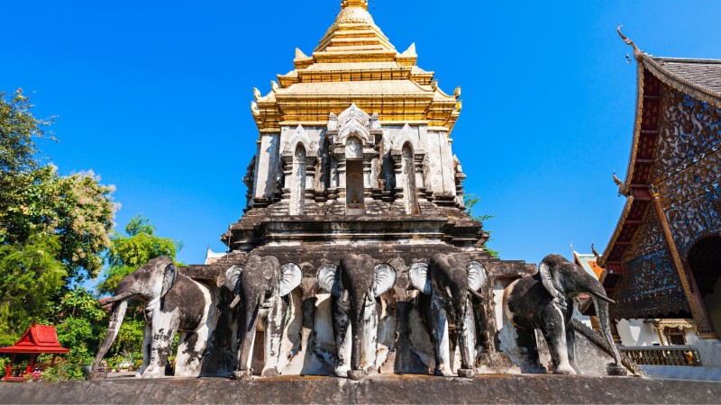 Day 9 Admire The Unique Architecture Of Wat Chiang Man