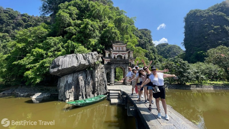 Day 9 Explore The Tranquility Of Bich Dong