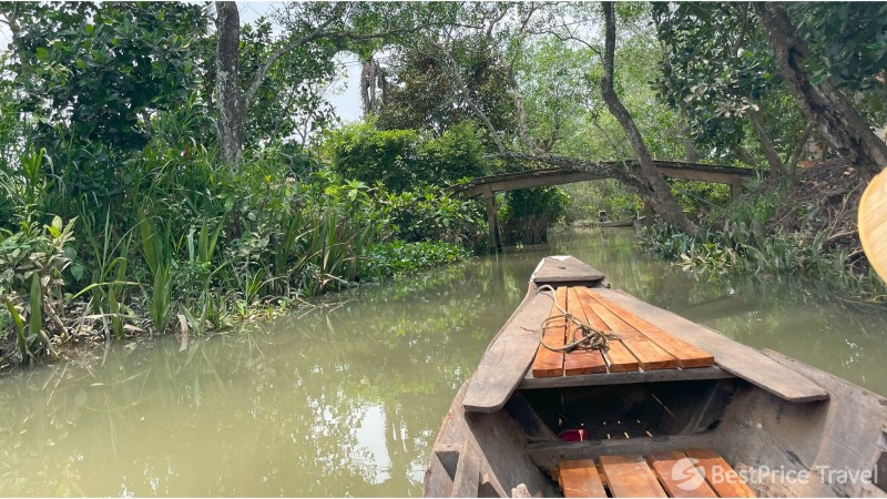 Day 17 Stroll Along The Waterway And Admire The Green Surroundings