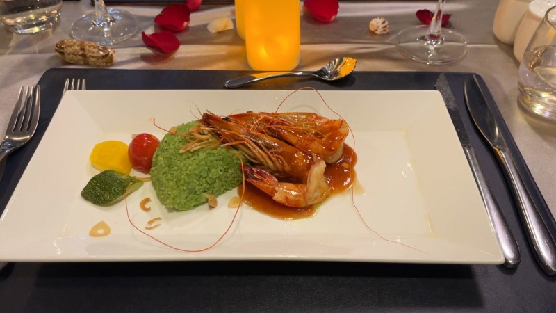 Day 3 Have A Luxury Dinner On Board