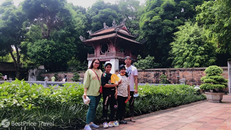 Day 8 Step Into The Rich Heritage Of The Temple Of Literature