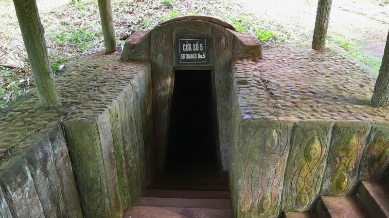 Day 6 Experience The Hidden Paths Of Vinh Moc Tunnels