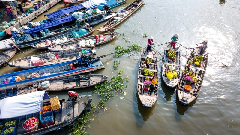 Day 3 Immerse In The Bustling Energy Of Cai Rang Floating Market