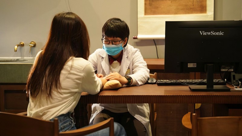 Day 2 Experience Expert Healing From Skilled Traditional Medicine Doctors