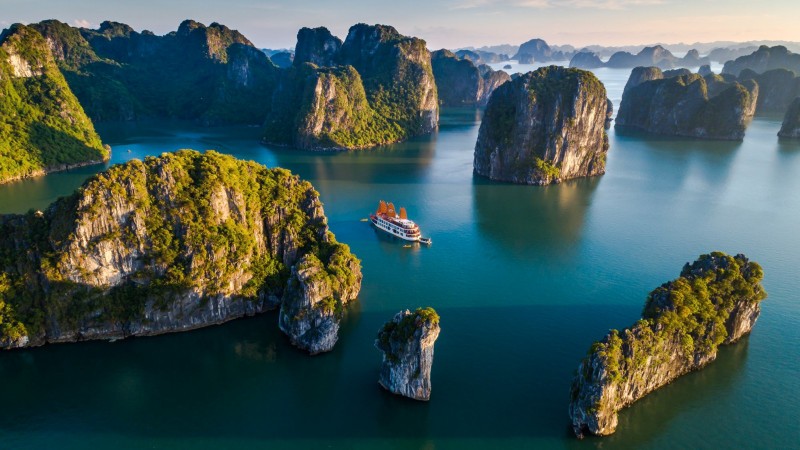 Day 3 Embark On A Scenic Journey Through Halong Bay