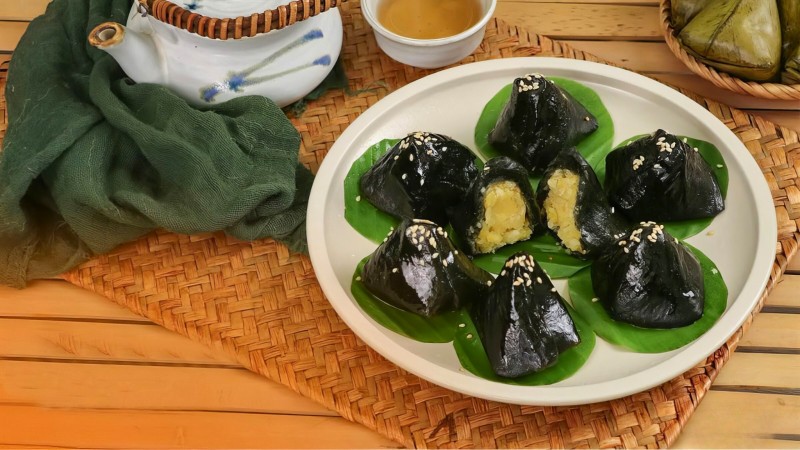 Day 4 Learn The Art Of Making Banh It La Gai