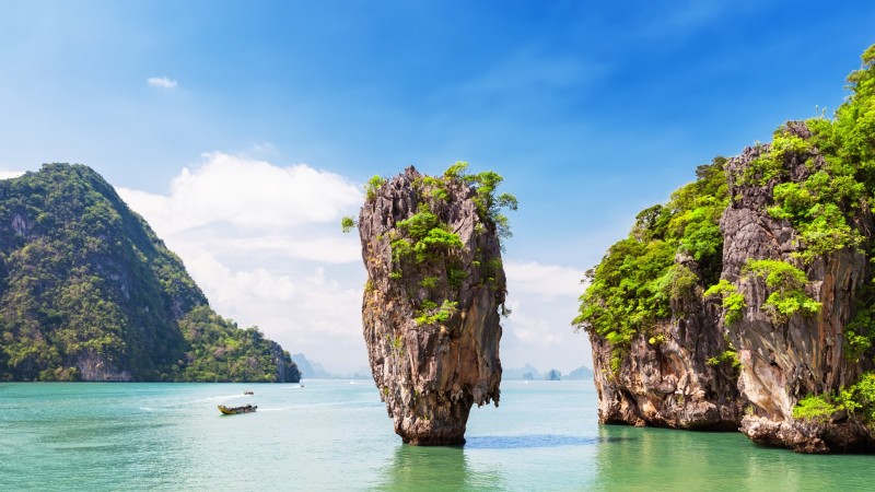 Pay A Visit To The Legendary James Bond Island