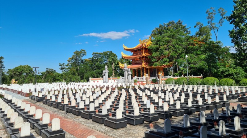 Day 4 Lang Son Martyrs Cemetery, A Tribute To Soldiers Fallen In The 1979 Sino Vietnamese War