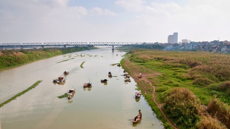 Day 1 Pass Through The Serene Red River
