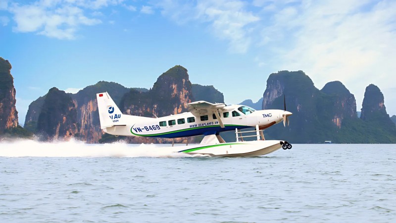 Day 6 Experience A Seaplane Ride For A Panoramic View Of Halong Bay