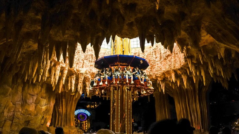 Day 4 Feel The Rush On The Thrilling Freefall Tower Ride