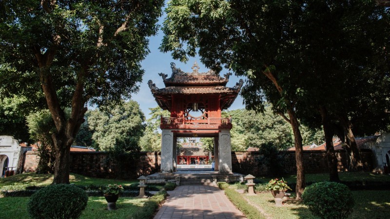 Day 2 Discover The Temple Of Literature, Vietnam’s First University And Historic Landmark