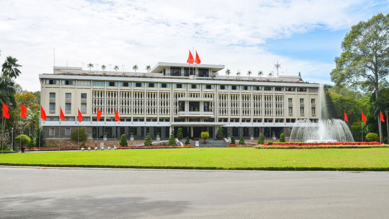 Day 9 Explore The Iconic Reunification Palace