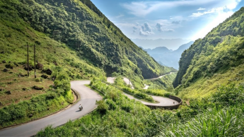 Ha Giang Winding Roads by Jeep 5 days