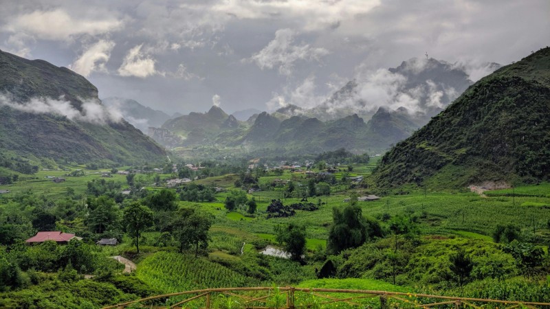 Day 5 Wake Up In Du Gia Village As Mist Hangs Over Quiet Terraced Hills