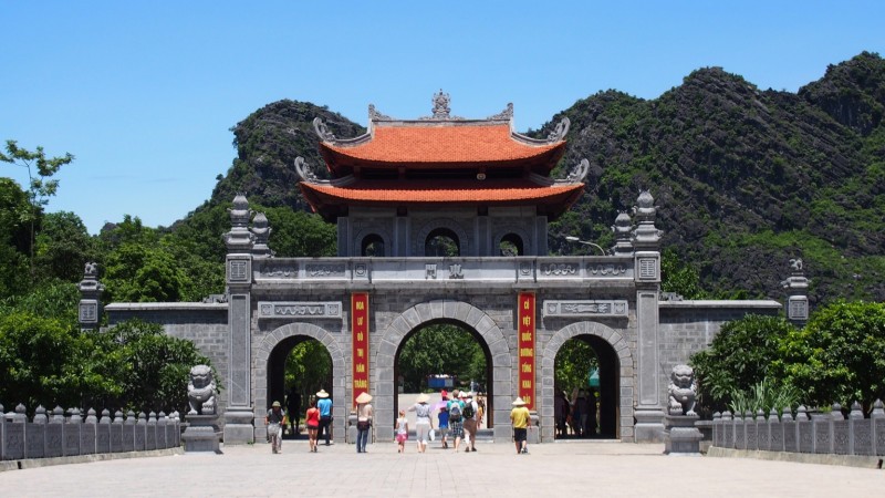 Day 4 Ancient gate of Hoa Lu, former imperial capital of Vietnam