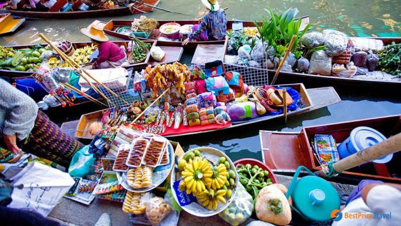 Day 11 Wander Through The Colorful Chaos Of Damnoen Saduak Floating Market