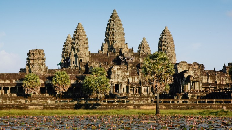 Day 7 Admire The Sacred Beauty And Intricate Carvings Of Angkor Wat