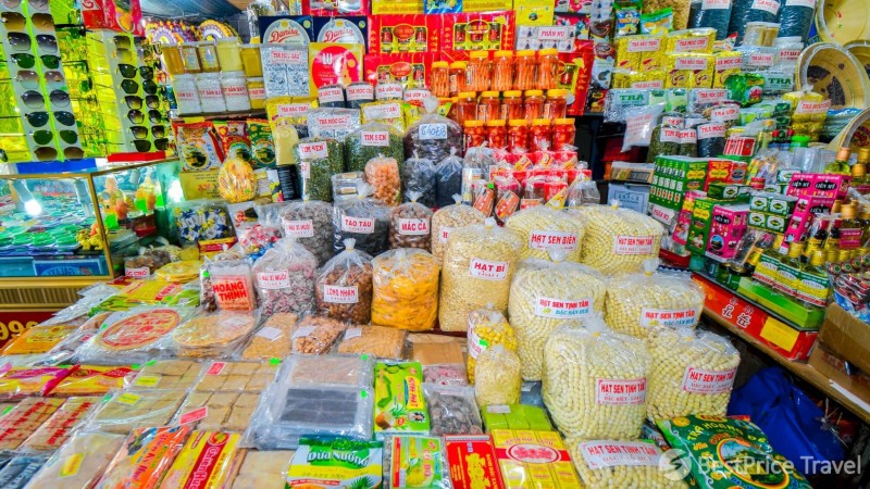 Day 15 Explore Local Products At Dong Ba Market In Hue