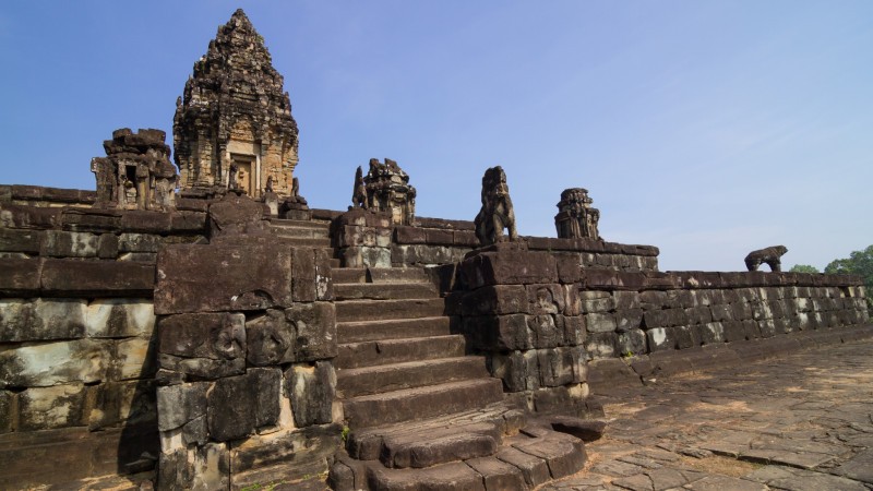 Day 3 Marvel At Historic Towers And Sacred Grounds Of Bakong Temple