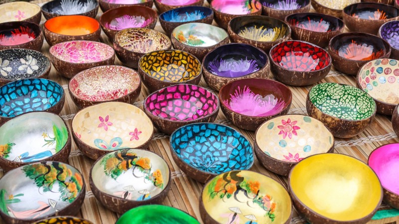 Witness Traditional Vietnamese Craft In Beautiful Lacquer Painted Bowls