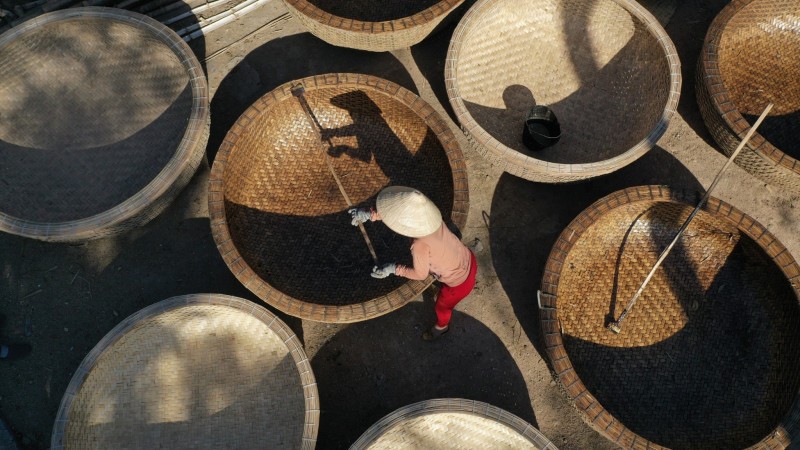 Learn How The Famous Basket Boats Are Made By Skilled Local Craftsmen