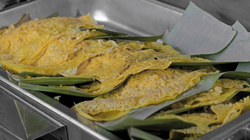 Savor The Crispy Banh Xeo You Just Made, Bursting With Flavorful Fillings
