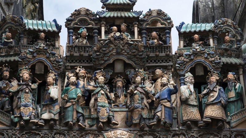 Admire Intricate Ceramic Figures Showcasing Traditional Vietnamese Craftsmanship