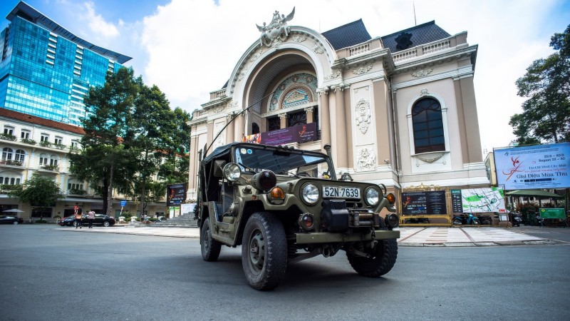 Saigon by Night: Jeep Adventure & Street Food Delights