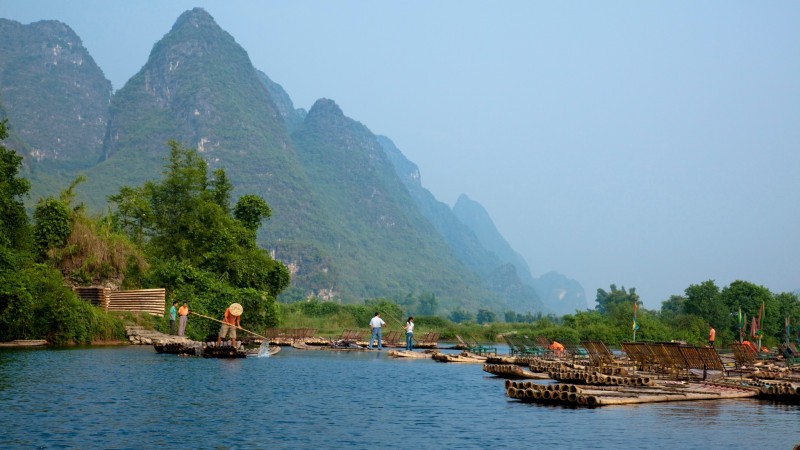 Day 3 Float Gently On Ang Stream With Traditional Bamboo Rafting
