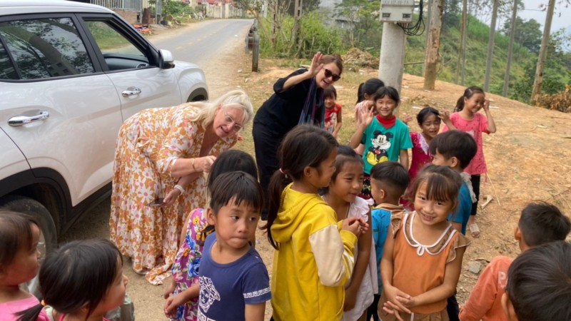 Day 4 Share Joyful Moments With Children At A Local School